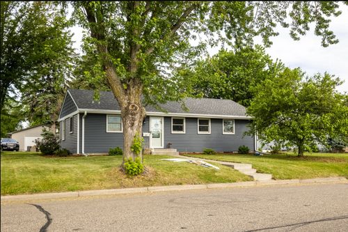 417 6th Ave Ne, Osseo, MN, 55369-1327 | Card Image