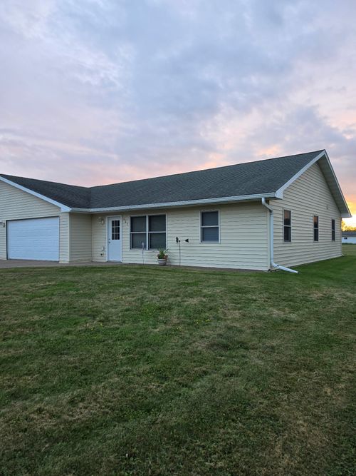 607 Washington Street, Almena, WI, 54805 | Card Image
