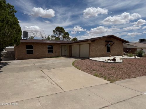 4525 Aries Dr, El Paso, TX, 79924-1705 | Card Image