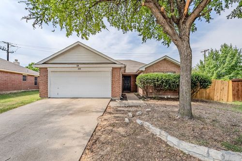 1898 Barton Springs Dr, Little Elm, TX, 75068-5897 | Card Image