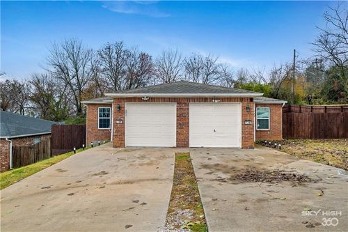 731 S Erika Ave, Fayetteville, AR, 72701-7035 | Card Image