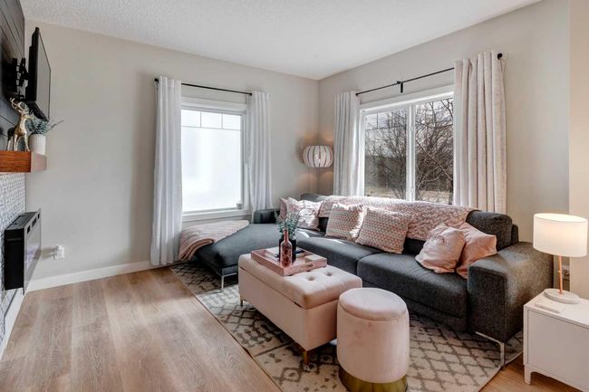 140 - 2802 Kings Heights Gate Se, Townhouse with 3 bedrooms, 4 bathrooms and 2 parking in Airdrie AB | Image 8