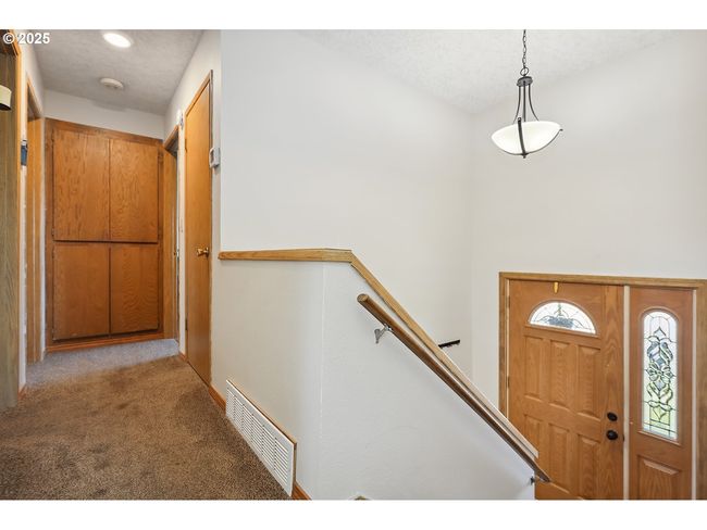 620 Sherman Dr, House other with 3 bedrooms, 2 bathrooms and 2 parking in The Dalles OR | Image 15