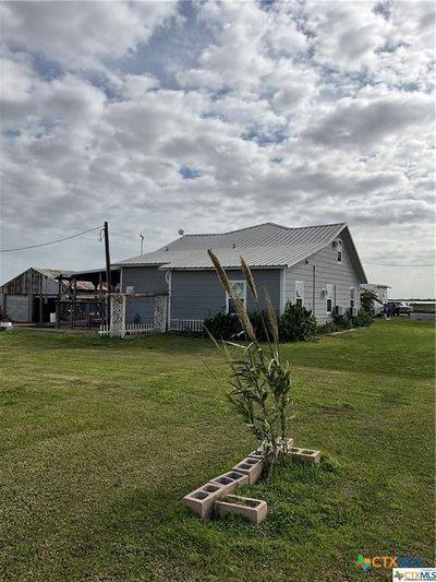 23401 & 23405 State Highway 172, House other with 3 bedrooms, 2 bathrooms and null parking in Port Lavaca TX | Image 2