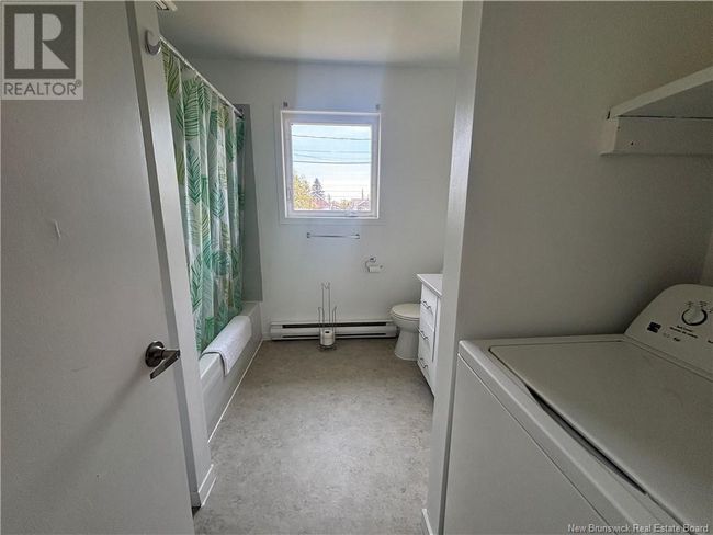 61 Rue Jérôme Comeau, House other with 4 bedrooms, 2 bathrooms and null parking in Petit Rocher NB | Image 18