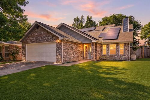 5908 Stone Meadow Lane, Fort Worth, TX, 76179 | Card Image