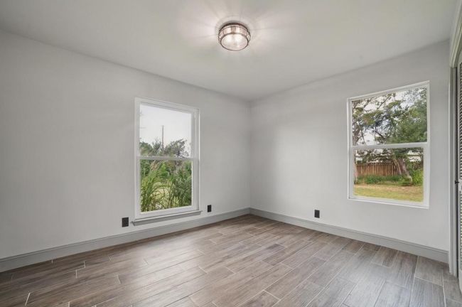 Bedroom | Image 24