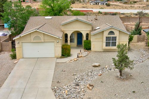 2405 Agua Fria Dr Ne, Rio Rancho, NM, 87144-6721 | Card Image