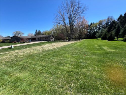 0 Lake Valley Dr, Fenton, MI, 48430 | Card Image