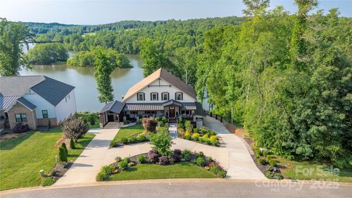 5888 Wood Duck Way, Catawba, NC, 28609-8389 | Card Image