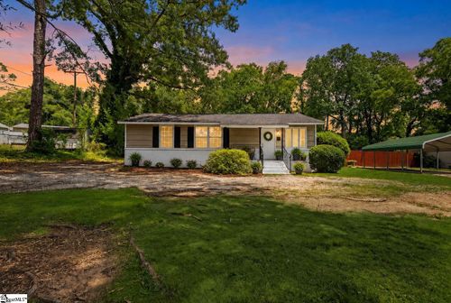 100 Whitener Ave, spartanburg, SC, 29306-5016 | Card Image