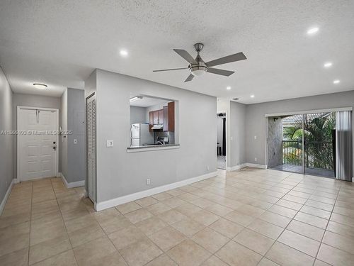 8i-12079 Royal Palm Blvd, Coral Springs, FL, 33065-3347 | Card Image