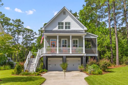 129 Martins Point Dr, Wando, SC, 29492-8327 | Card Image
