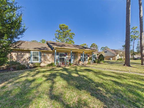 2819 Frostwood Cir, Dickinson, TX, 77539-4204 | Card Image