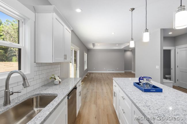 3551 Leaf Ln, House other with 3 bedrooms, 3 bathrooms and null parking in Freeport MI | Image 18
