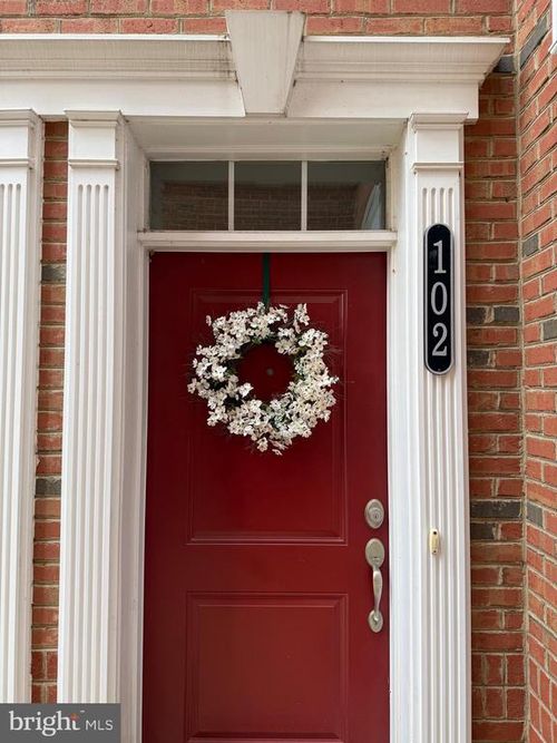 unit-102-23266 Southdown Manor Ter, ASHBURN, VA, 20148-8182 | Card Image