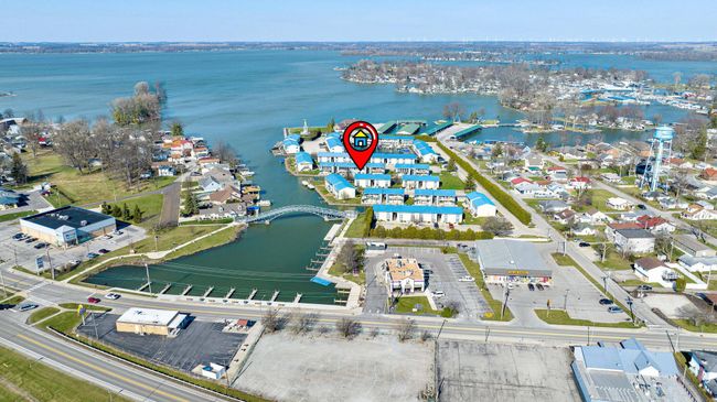 UNIT-102L - 129 Chase Ave, Condo with 2 bedrooms, 2 bathrooms and null parking in Russells Point OH | Image 29