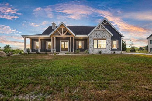 6811 Angelica Trl, Sun Prairie, WI, 53590-6119 | Card Image
