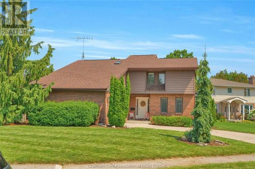 8 Mohawk Crt, Chatham, ON, N7M5X1 | Card Image