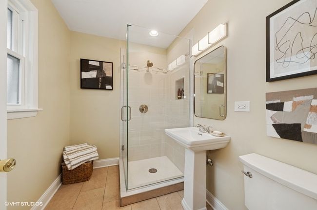 315 Glenview Rd, House other with 3 bedrooms, 2 bathrooms and 4 parking in Glenview IL | Image 13