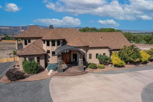 988 Kestrel Ct, Grand Junction, CO, 81505-8401 | Card Image