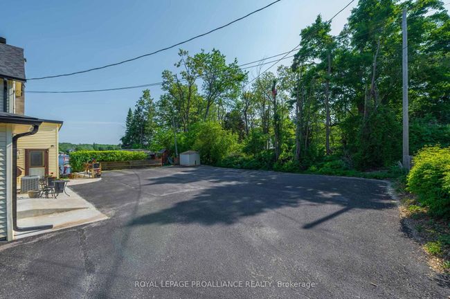118 Front St W, House other with 15 bedrooms, 8 bathrooms and 12 parking in Hastings ON | Image 36