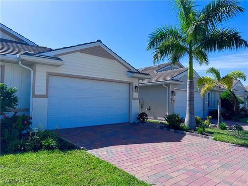 1073 Tranquil Brook Dr, Naples, FL, 34114-9326 | Card Image