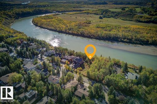 5108 154 St Nw, Edmonton, AB, T6H5P3 | Card Image