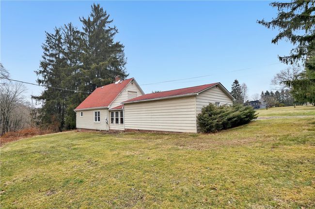 305 Hemlock Rd, House other with 3 bedrooms, 2 bathrooms and 2 parking in Trafford PA | Image 26