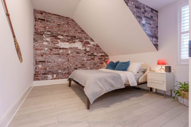 98 Edwin Ave, House attached with 2 bedrooms, 2 bathrooms and 1 parking in Toronto ON | Image 21