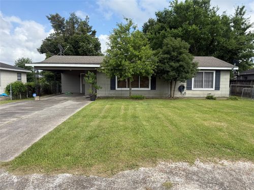 2325 11th St, Port Neches, TX, 77651-4107 | Card Image
