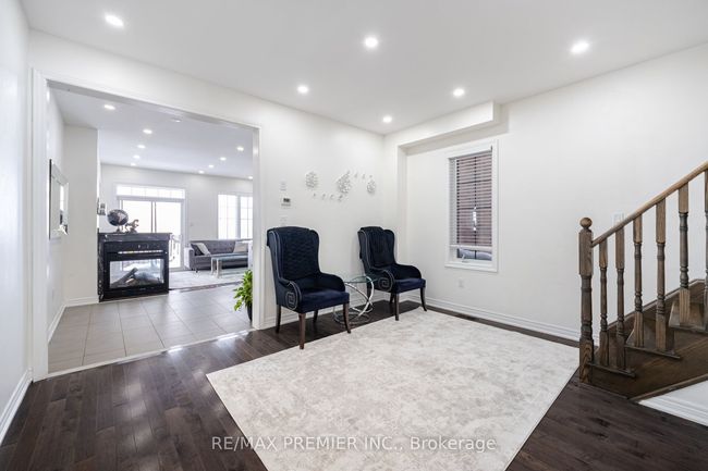 81 Alexie Way, House attached with 4 bedrooms, 4 bathrooms and 3 parking in Vaughan ON | Image 8
