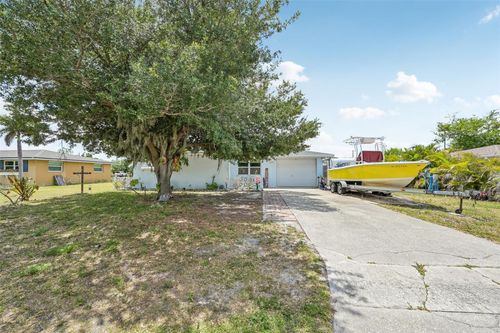 3275 Elkcam Blvd, PORT CHARLOTTE, FL, 33952-6610 | Card Image
