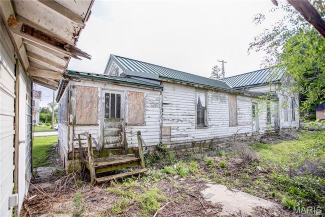 212 Franklin St, House other with 2 bedrooms, 0 bathrooms and 2 parking in Hardin IL | Image 6