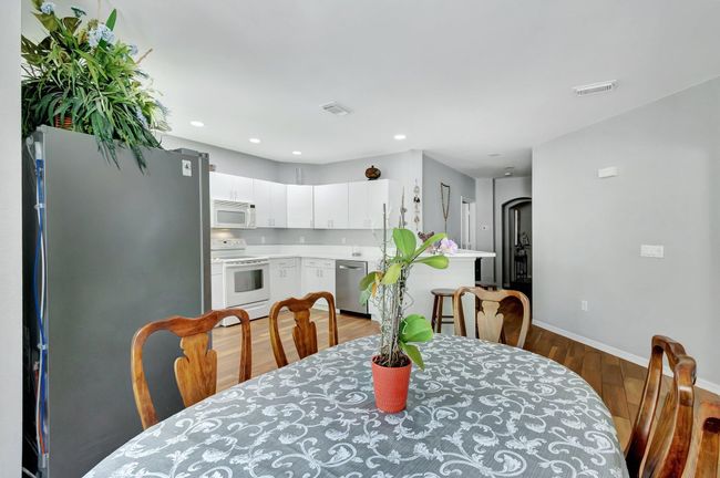 APT-36-202 - 170 Sw Peacock Blvd, Condo with 3 bedrooms, 2 bathrooms and null parking in Port St. Lucie FL | Image 11