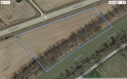 13721 Longwoods Rd, Thamesville, ON, N0P2K0 | Card Image