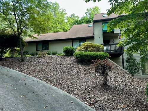 4871 Karls Gate Dr, Marietta, GA, 30068-1627 | Card Image