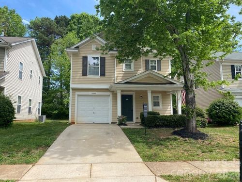 10242 Hugue Way, Charlotte, NC, 28214-8854 | Card Image