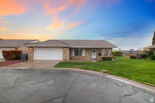 unit-10-1090 E 700 S, St George, UT, 84790-2017 | Card Image