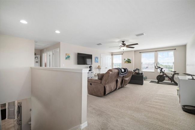 Upstairs Loft | Image 35