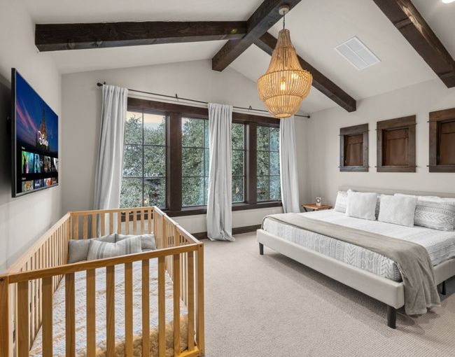 SECOND MASTER SUITE WITH CRIB FOR THE CHILDREN OR GRANDCHILDREN | Image 17