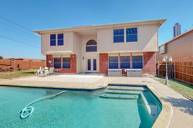 8202 Silverton Dr, House other with 4 bedrooms, 4 bathrooms and null parking in Arlington TX | Image 35