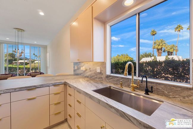 47171 El Agadir, Condo with 3 bedrooms, 3 bathrooms and 2 parking in Palm Desert CA | Image 47