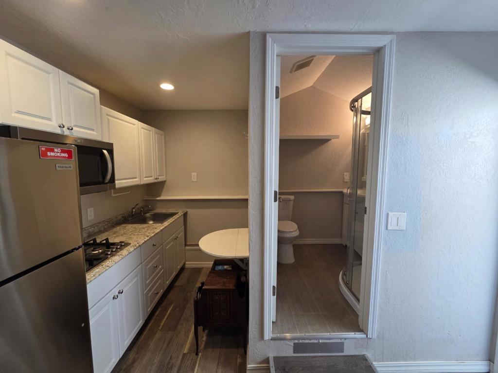 Residential in San Leandro 3