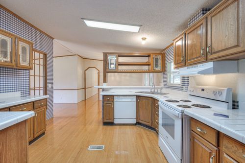 476 Bottle Hollow Rd, Shelbyville, TN, 37160-6844 | Card Image