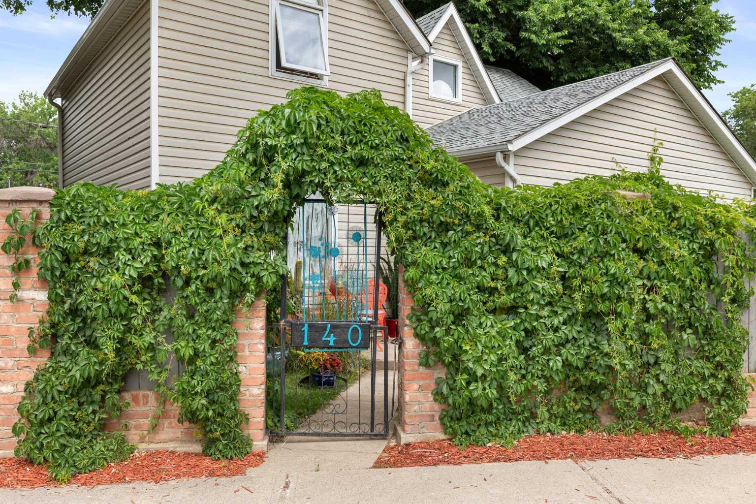 Residential in Medicine Hat