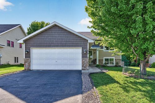1674 Palomino St, Shakopee, MN, 55379-4646 | Card Image