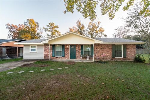 1111 Mockingbird Ln, Oakdale, LA, 71463-2274 | Card Image