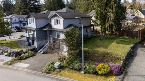 5992 Stonehaven Dr, North Cowichan, BC, V9L0A2 | Card Image