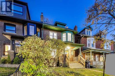 33 Hampton Ave, House other with 3 bedrooms, 2 bathrooms and null parking in Toronto ON | Image 3